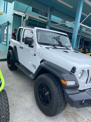 2-Door Jeep Wrangler | SPI Fun Rentals